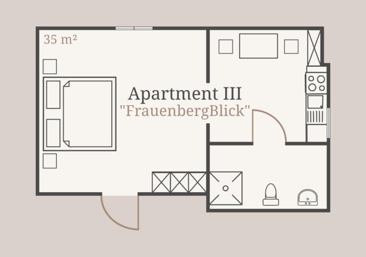 Dom Apartment III - Modern & Zentral Mit Kostenfreiem Parkplatz Fulda Esterno foto